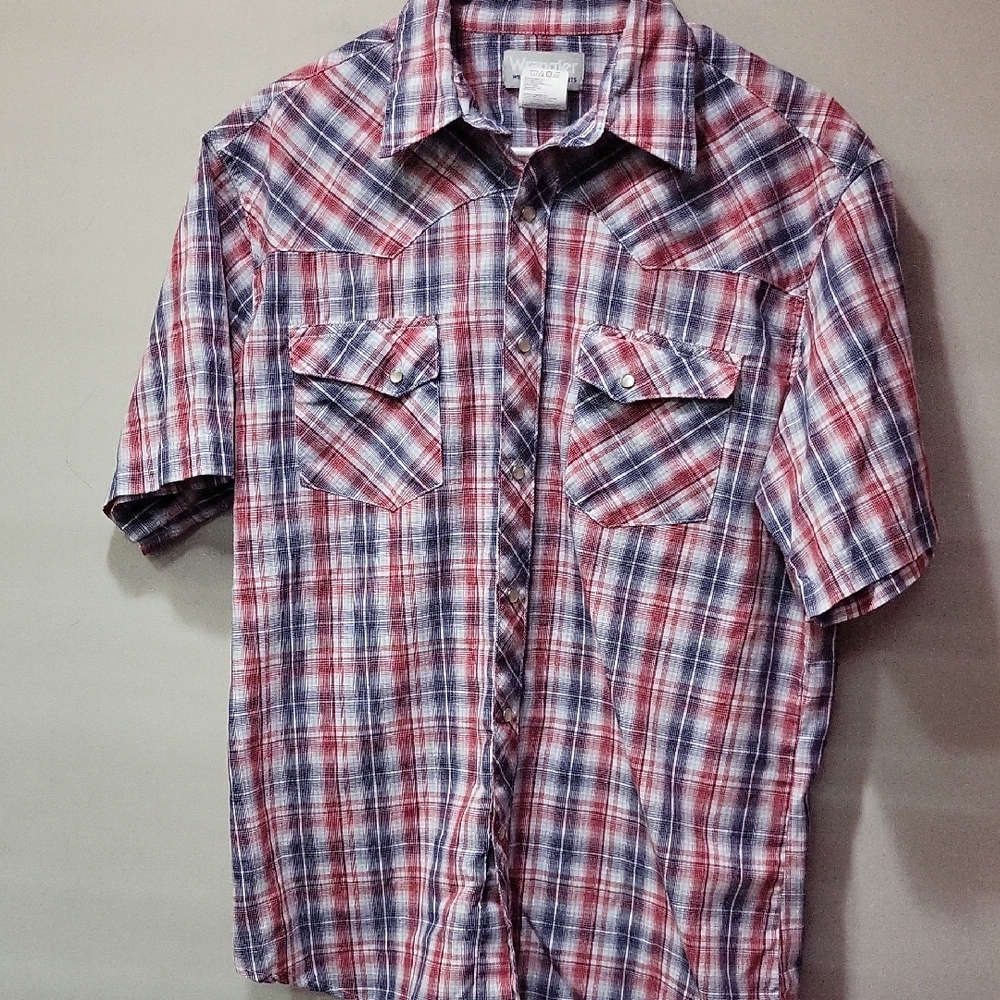 Vtg. Pearl Snaps Wrangler Red and Blue Plaid Button Down Shirt
